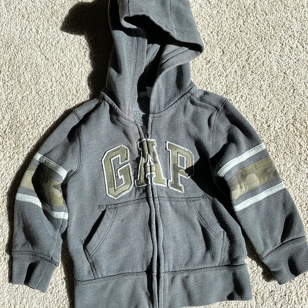 GAP grey and camo jacket